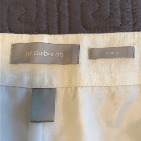 Liz Claiborne dress pants size 22W. - Picture 4 of 8